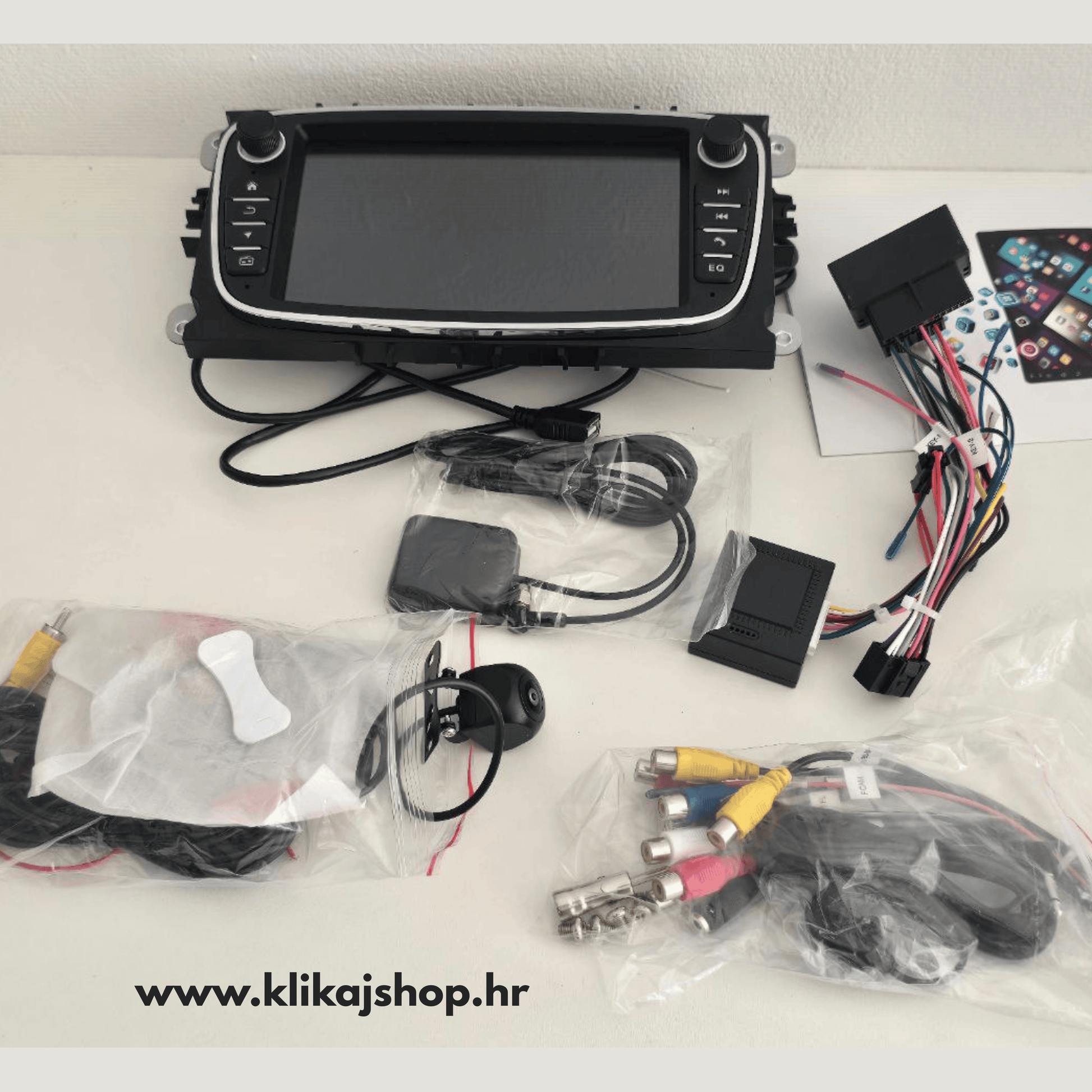 ford c-max navigacija